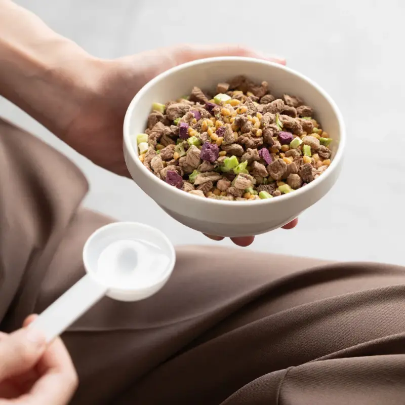 MEAL均衡主食系列 牛肉 200g007產品內頁 上層左側產品圖 小犬威力 MEAL均衡主食系列 牛肉 200g